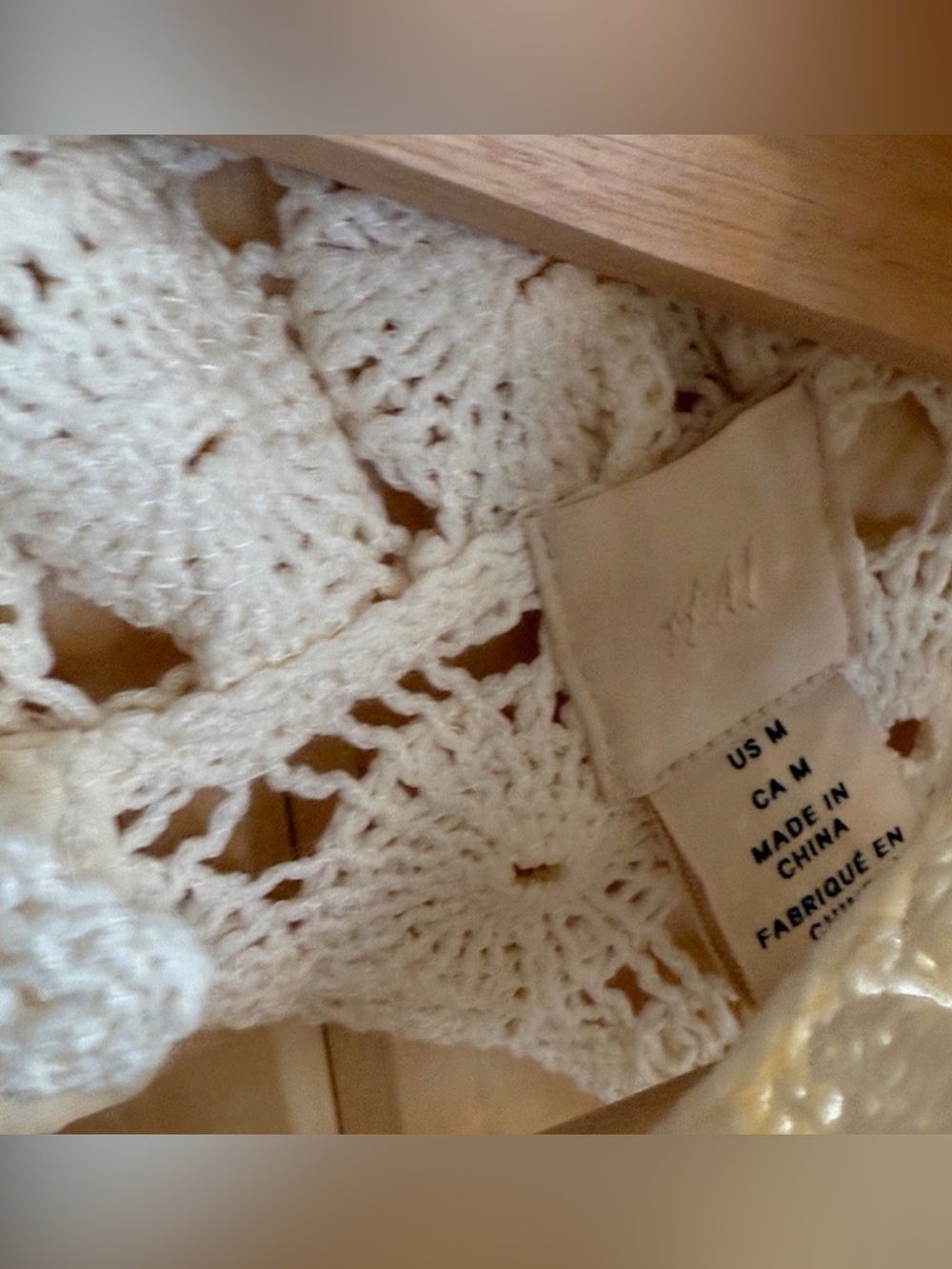 H&M Cream Crochet Ruffle Sleeveless Top - Picture 3 of 3